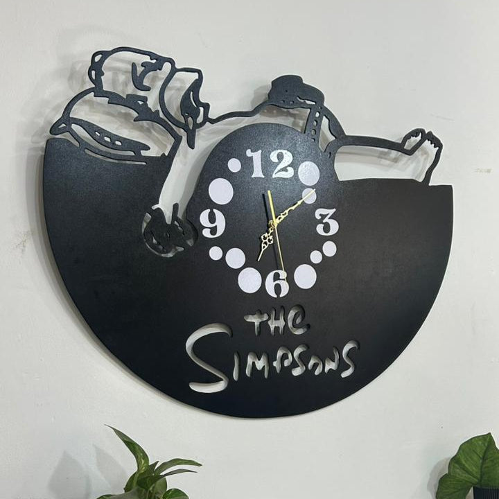 Homero Acostado + Reloj