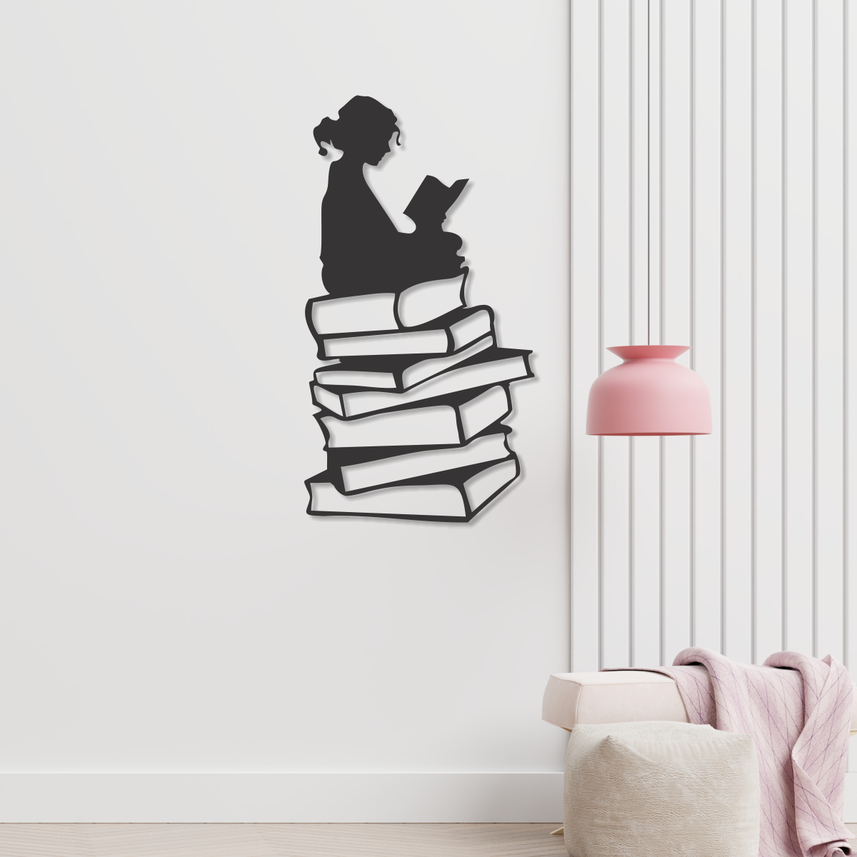 Niña con Libros