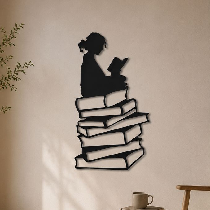 Niña con Libros