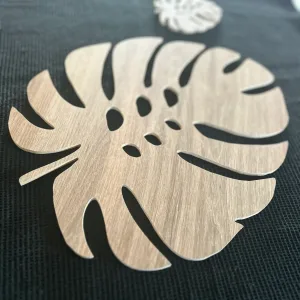 set de 4 platos de sitio y hojas