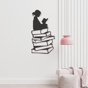 Niña con libros (24cm x 45cm)