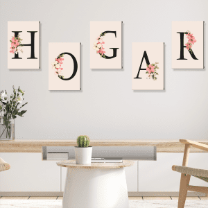 cuadros palabra hogar letras negras con flores rosas y fondo color calido