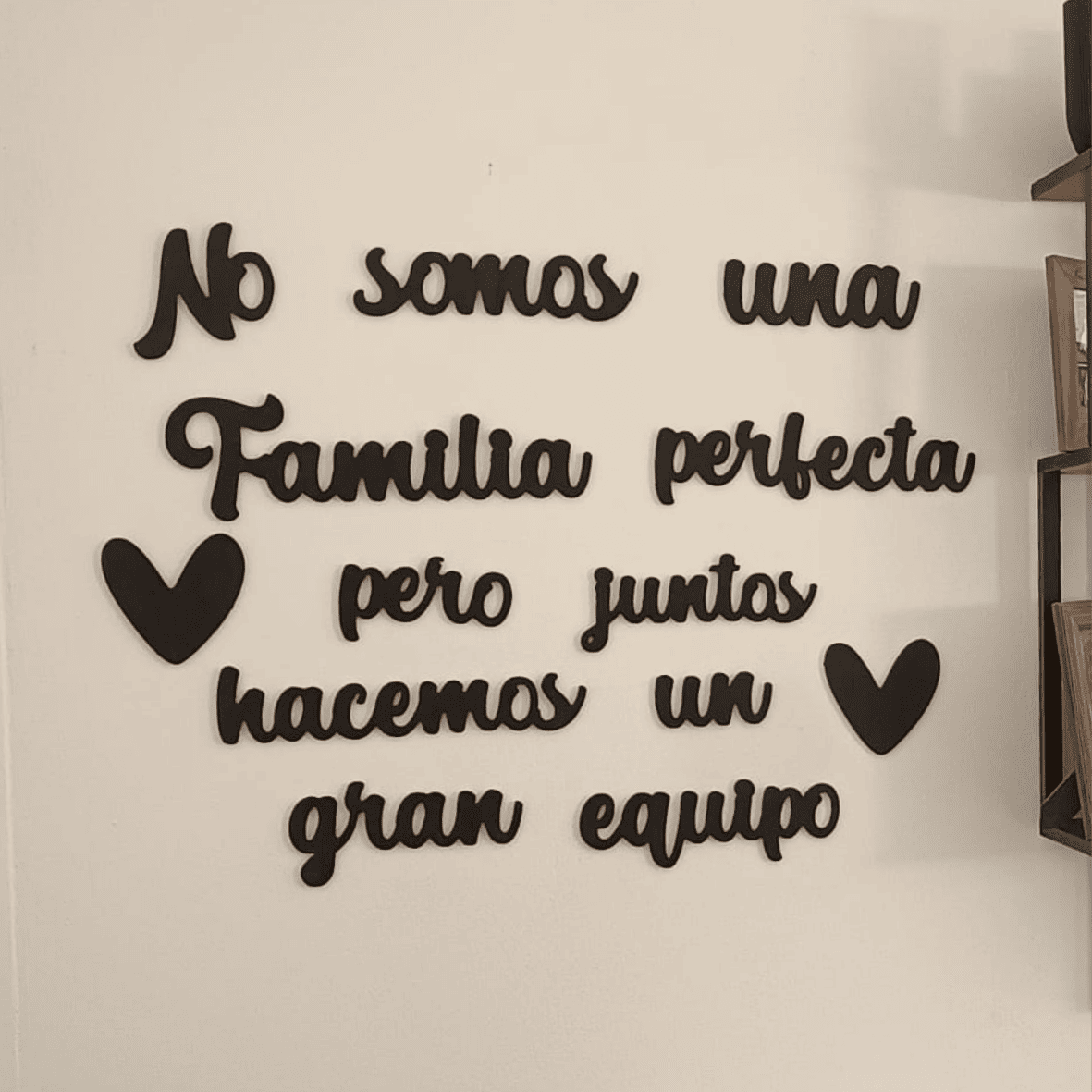 Frase decorativa familia