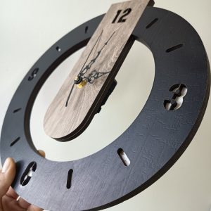 reloj moderno minimalista