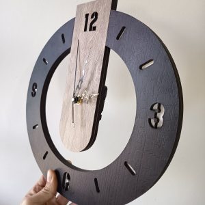 reloj moderno minimalista